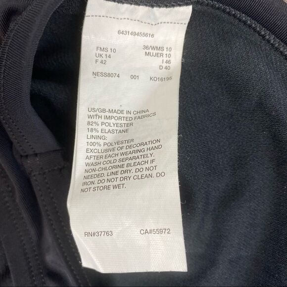 Nike Black & White Spell Out One Piece Athletic Sport Bathing suit 10 - Picture 4 of 5